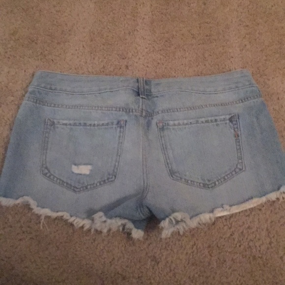 Shorts - Picture 2 of 2